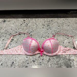 Victoria’s Secret sexy little things 34B
